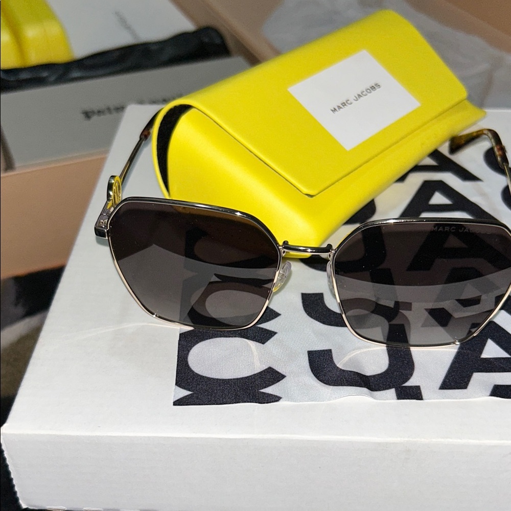 Marc Jacobs Black Sunglasses with Vibrant Yellow Case